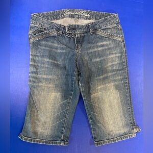 American Eagle Outfitters Y2K VTG Cropped Blue Jeans Size 10 Reg